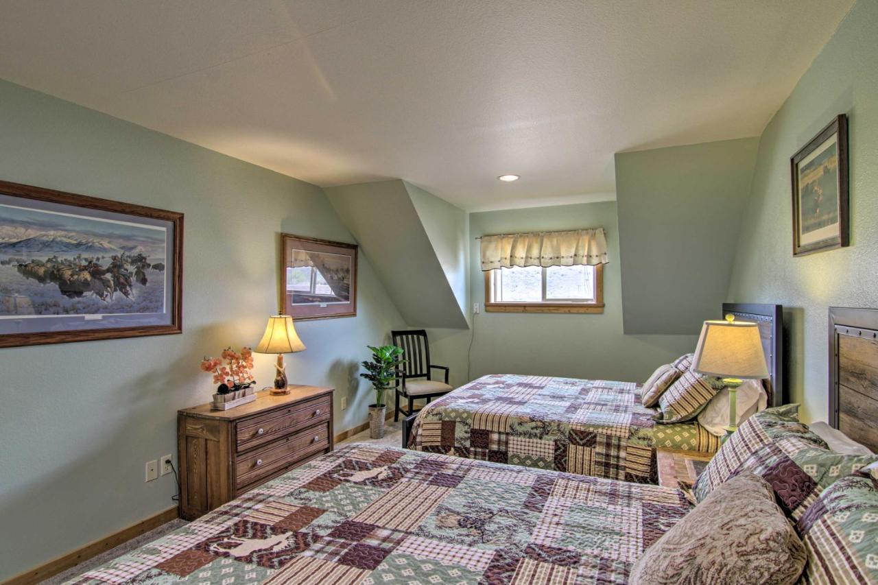 Airy Emigrant Townhome With Sweeping Mtn Views! Exteriör bild